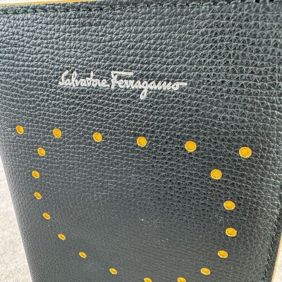 Salvatore Ferragamo Gancio Perforated Navy Leather Passport Holder - Picture 3 of 12